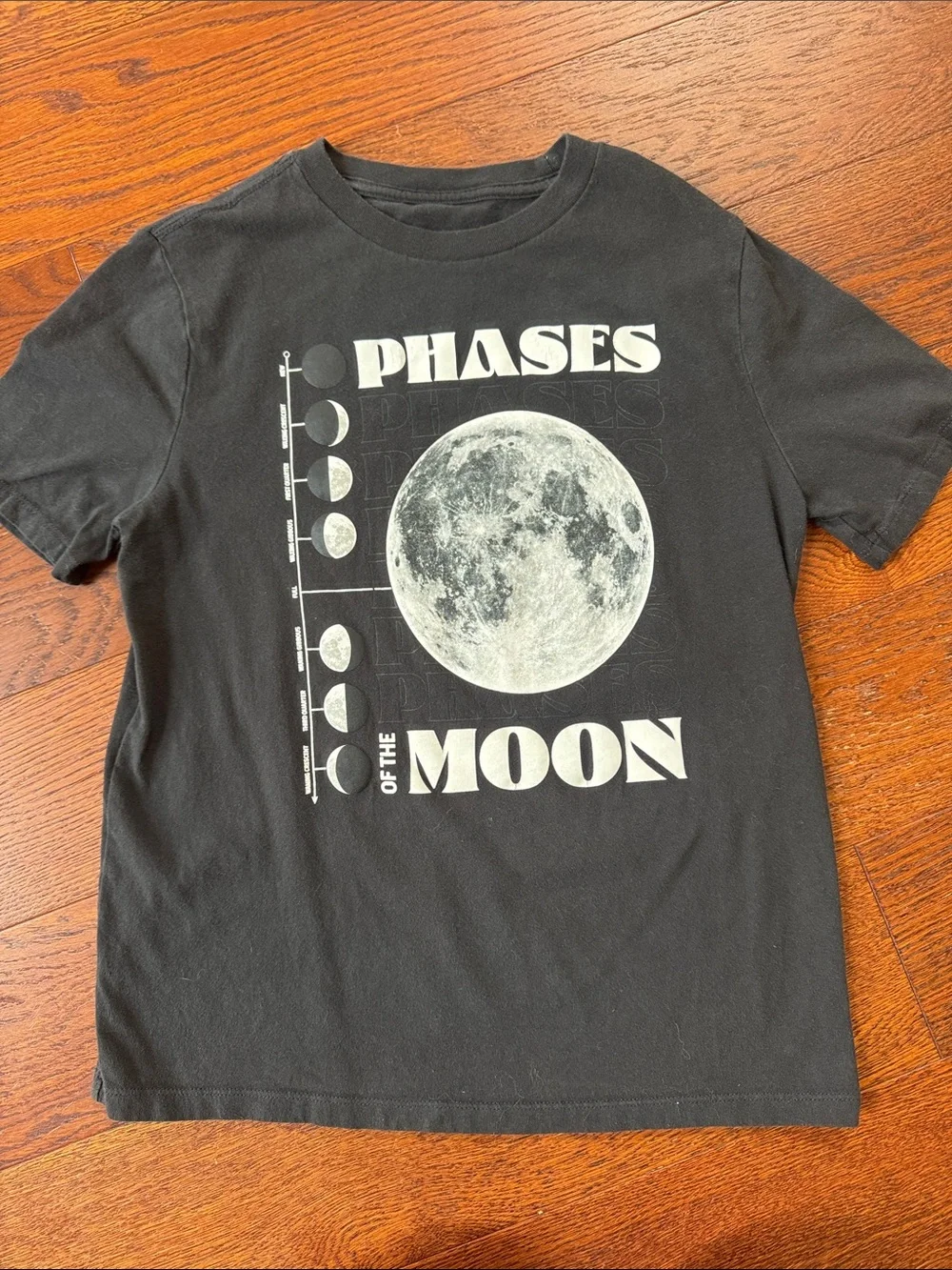 Gap Phases of the Moon Graphic Tee - Black